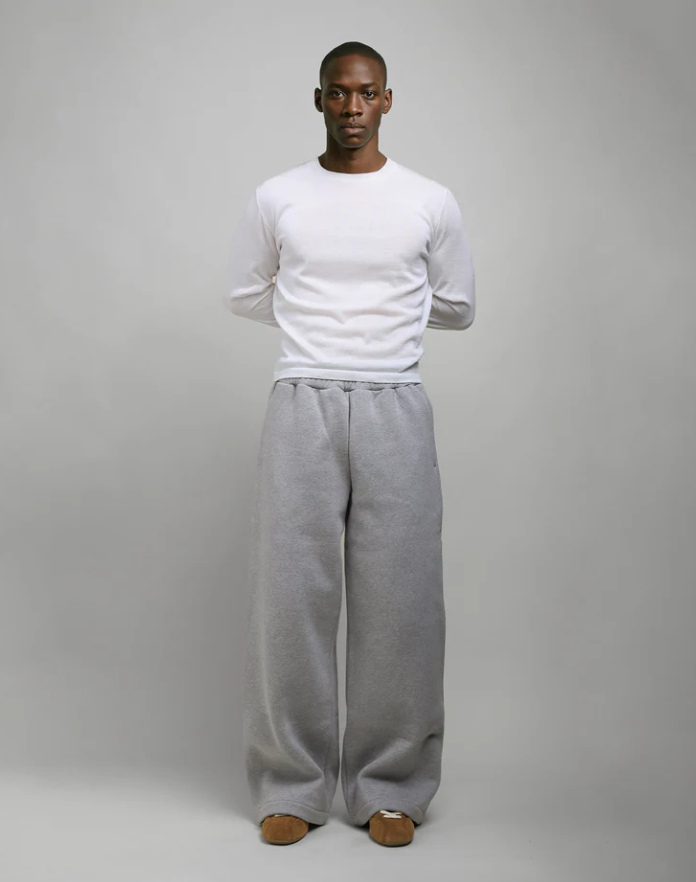 THE TRACKPANTS V4